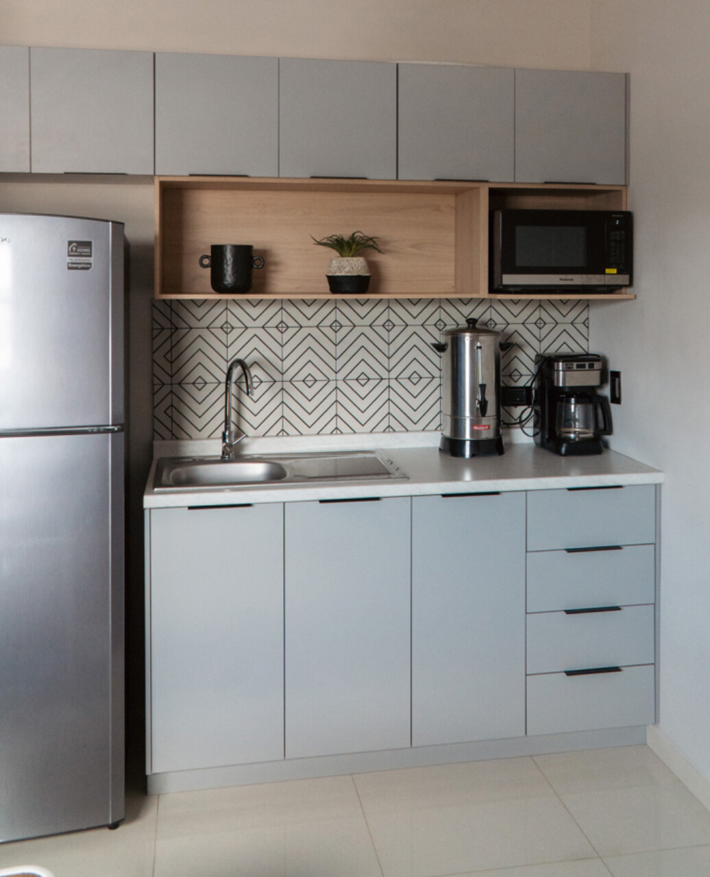 COCINAS CLOSETS Y BAÑOS